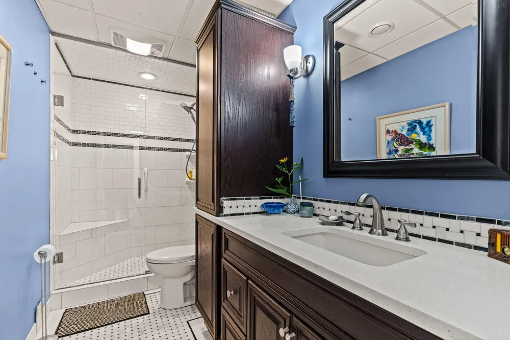 6806 Wiley Road Douglas, MI 49406