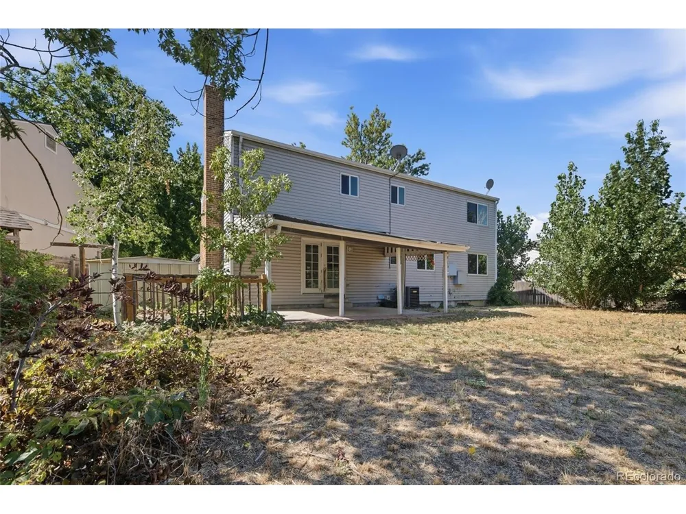 1404 S Vaughn Circle Aurora, CO 80012