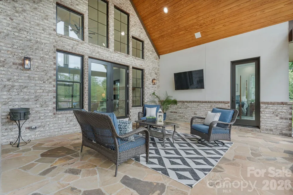 1535 Reflection Pointe Boulevard Belmont, NC 28012