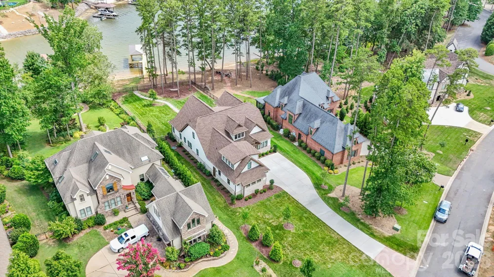 1535 Reflection Pointe Boulevard Belmont, NC 28012