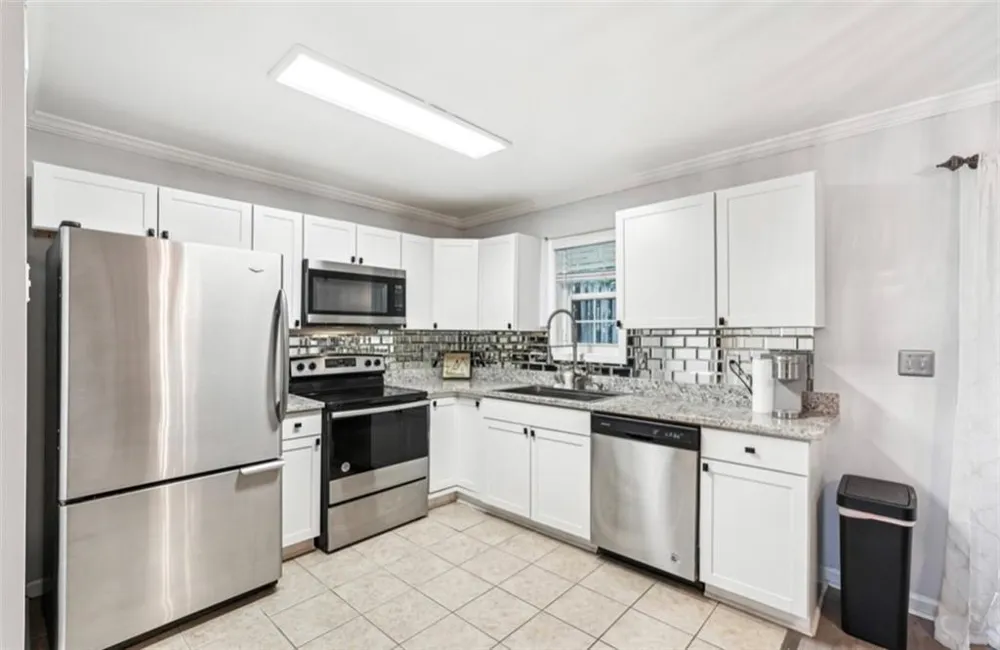 204 Summer Place Norcross, GA 30071