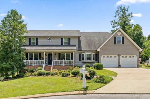 44 Creekside Drive