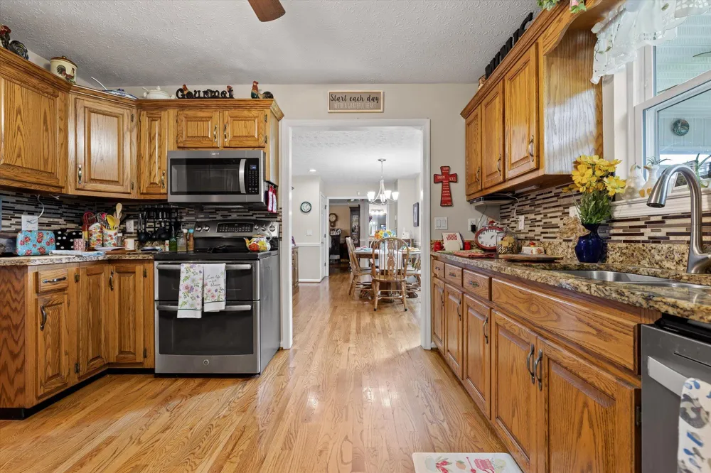 44 Creekside Drive Ringgold, GA 30736