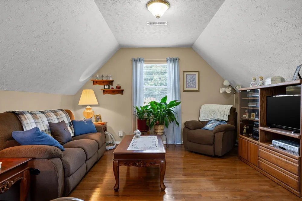 44 Creekside Drive Ringgold, GA 30736