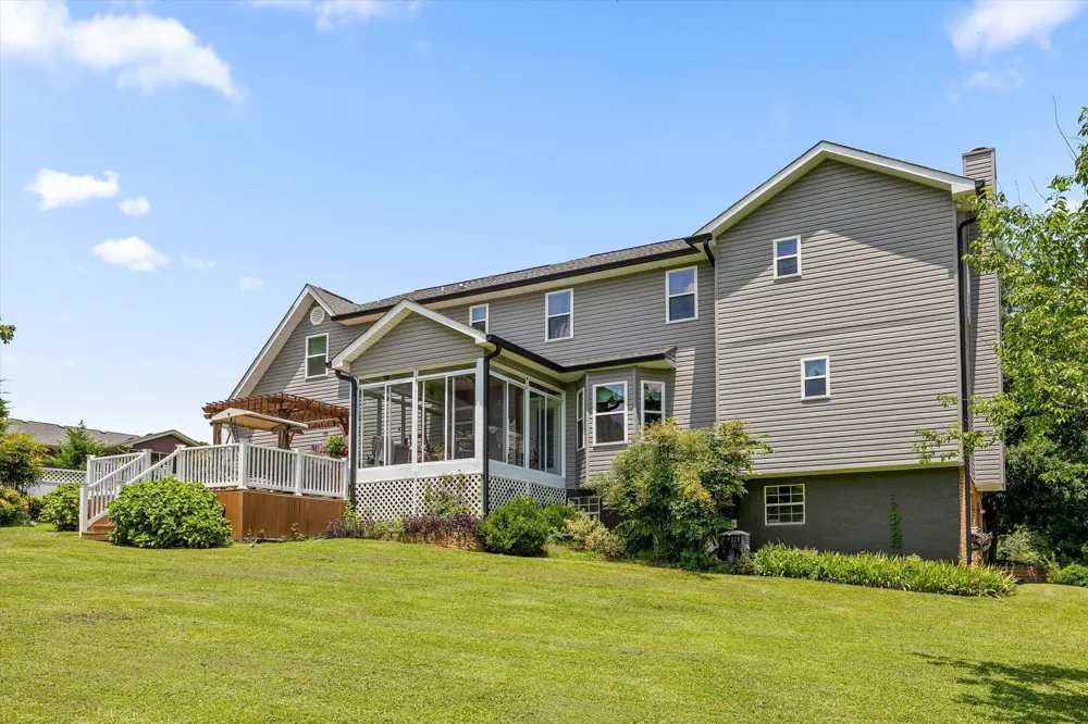 44 Creekside Drive Ringgold, GA 30736