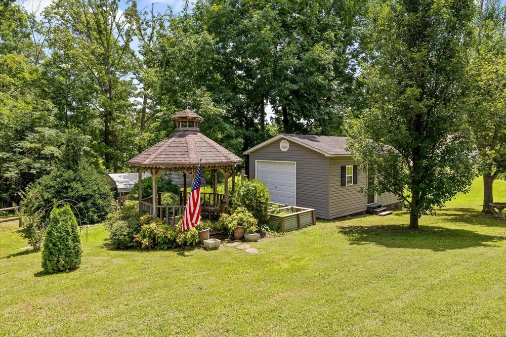 44 Creekside Drive Ringgold, GA 30736
