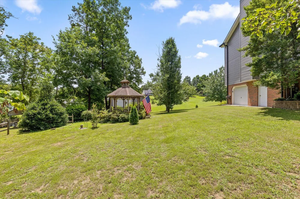 44 Creekside Drive Ringgold, GA 30736