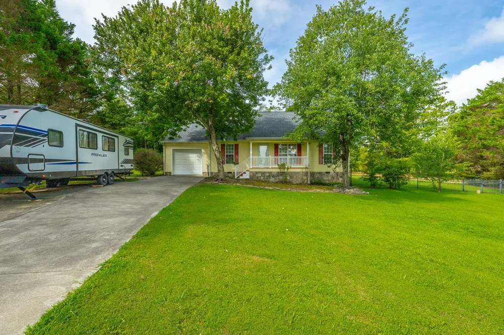 533 Daisy Lane Chatsworth, GA 30705