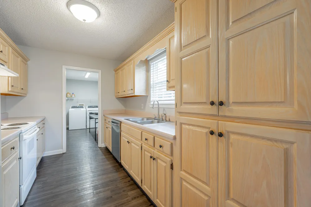 533 Daisy Lane Chatsworth, GA 30705