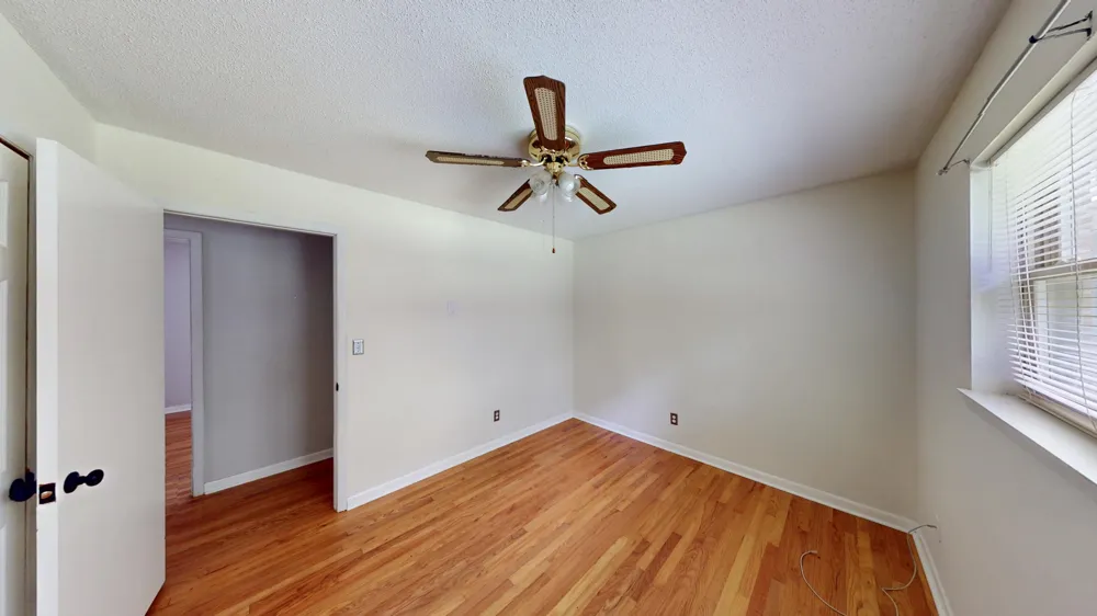 385 Bridge Street Graysville, TN 37338