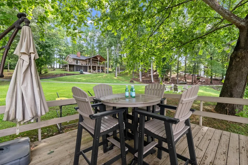 3755 Woods Creek Drive Young Harris, GA 30582