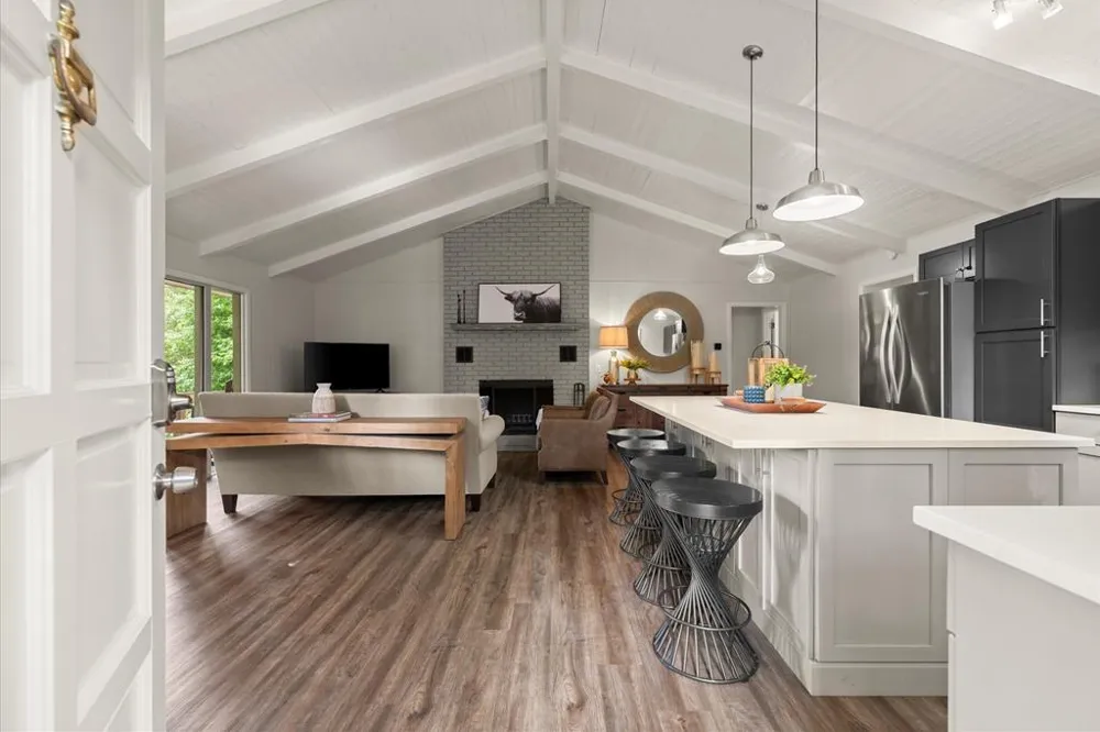 3755 Woods Creek Drive Young Harris, GA 30582