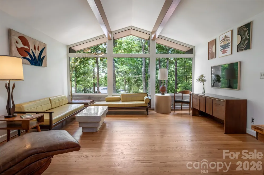 24 Amherst Road Biltmore Forest, NC 28803