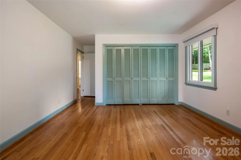 24 Amherst Road Biltmore Forest, NC 28803