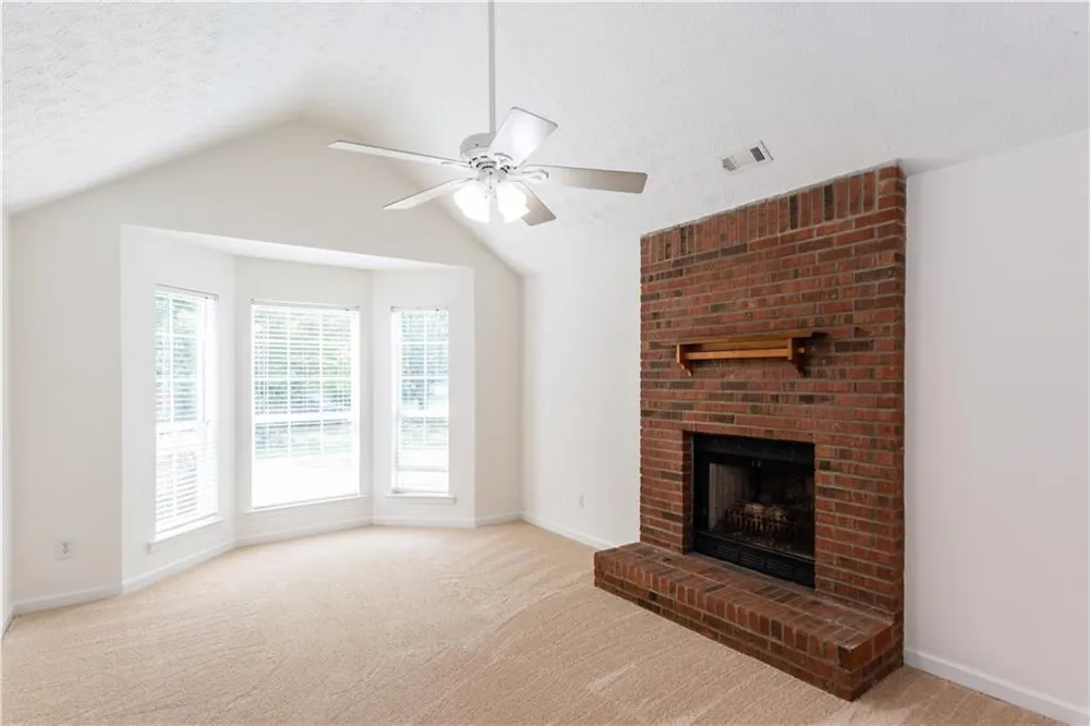 289 Marsha Way Sharpsburg, GA 30277