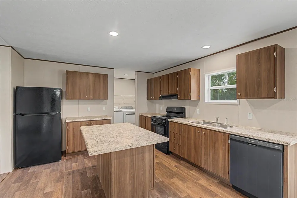 7250 SW 10TH STREET ocala, FL 34474