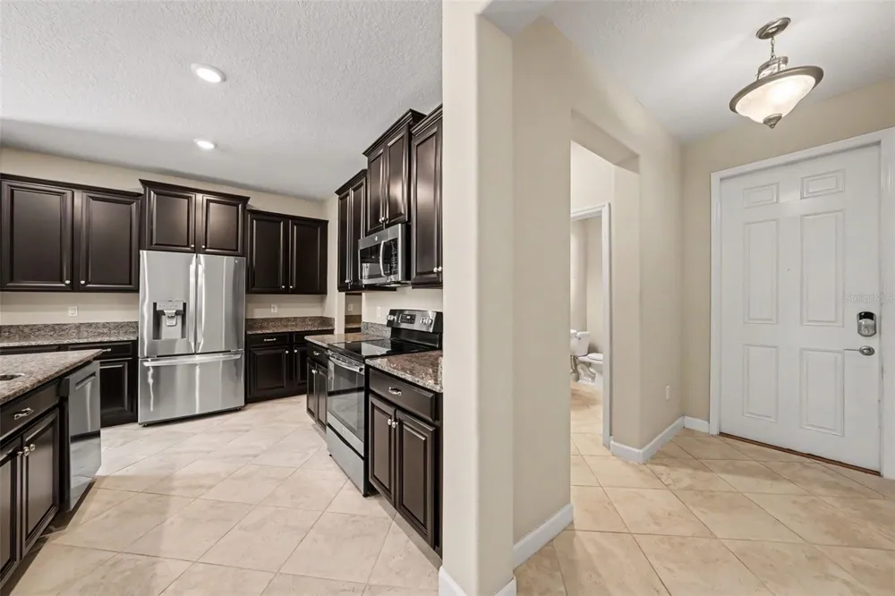 10032 SAGE CREEK DRIVE Sun City Center, FL 33573