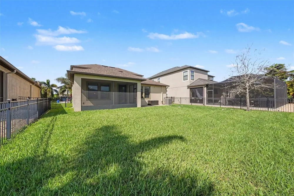 10032 SAGE CREEK DRIVE Sun City Center, FL 33573