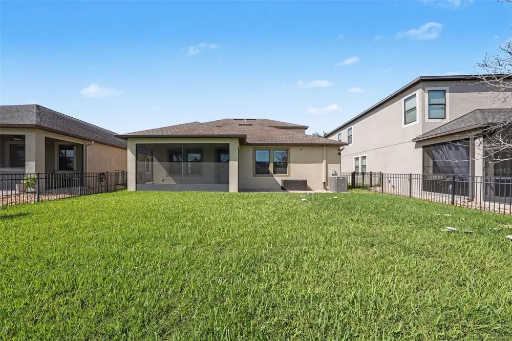 10032 SAGE CREEK DRIVE Sun City Center, FL 33573