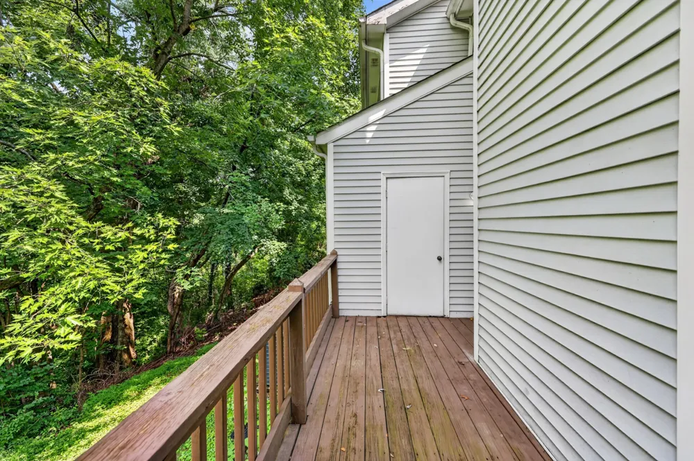 430 Claircrest Dr Antioch, TN 37013