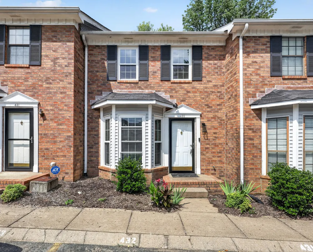 430 Claircrest Dr Antioch, TN 37013