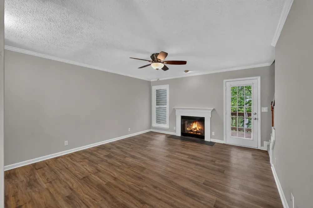 430 Claircrest Dr Antioch, TN 37013