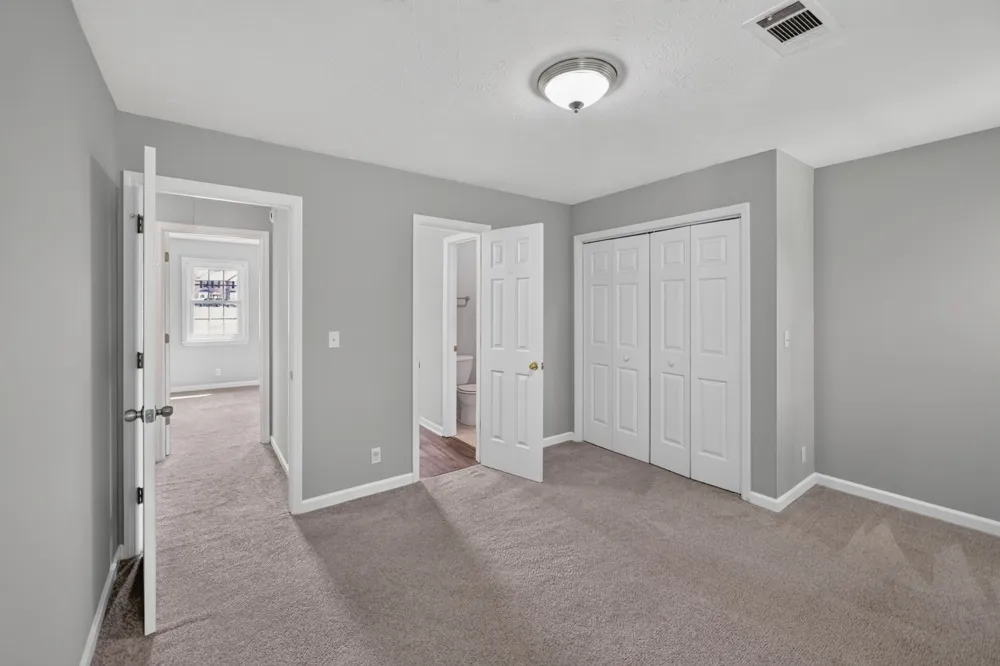 430 Claircrest Dr Antioch, TN 37013