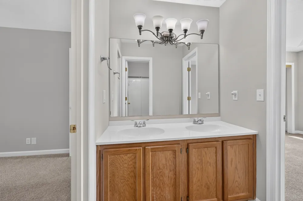 430 Claircrest Dr Antioch, TN 37013