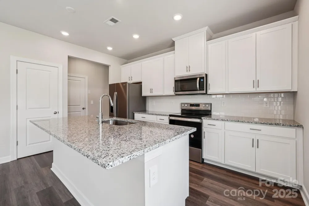 2073 Sunflower Circle Newton, NC 28658