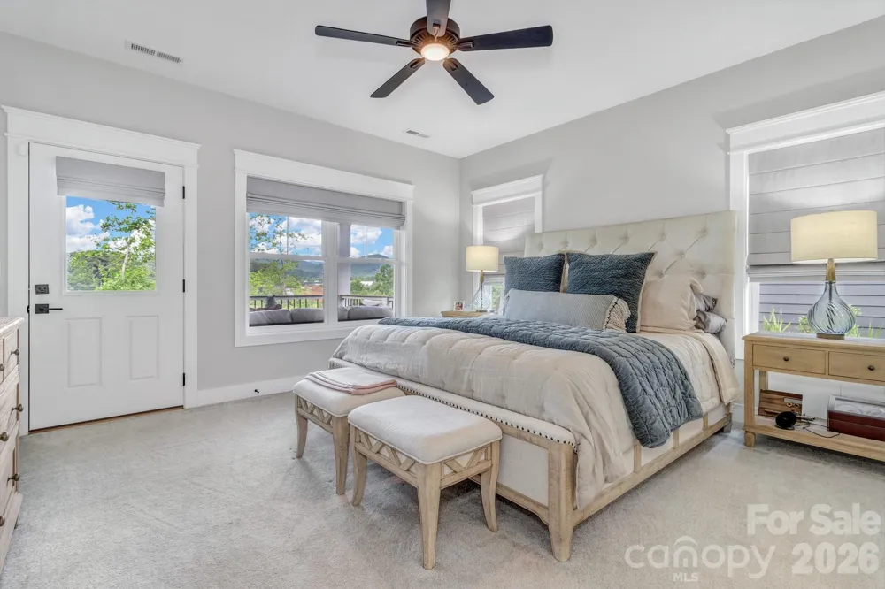 136 Ellis Lane Arden, NC 28704