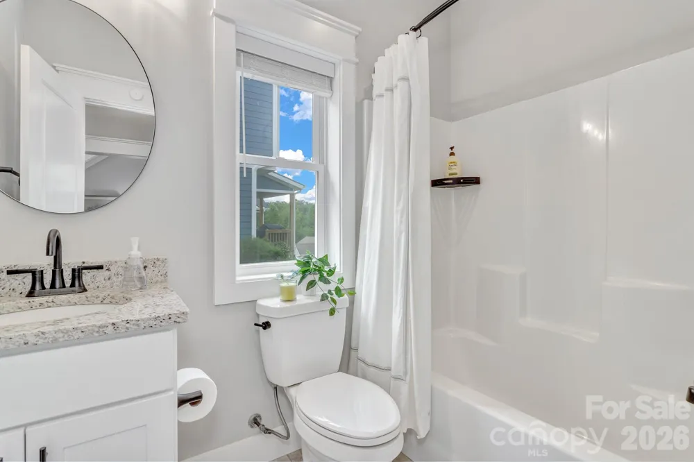 136 Ellis Lane Arden, NC 28704