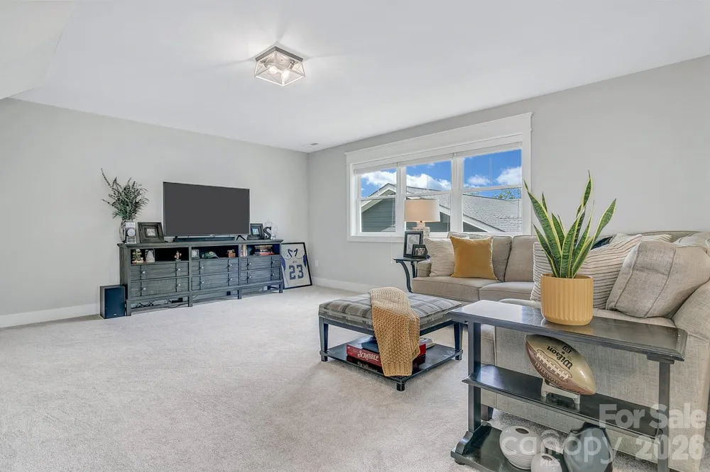 136 Ellis Lane Arden, NC 28704