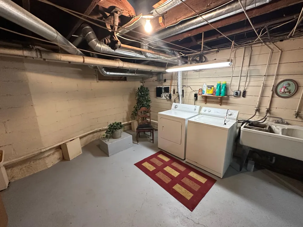 8735 NE 130th Ave Mountain, ND 58262