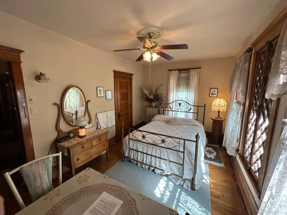 8735 NE 130th Ave Mountain, ND 58262