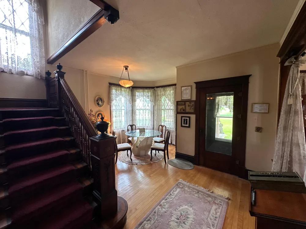 8735 NE 130th Ave Mountain, ND 58262