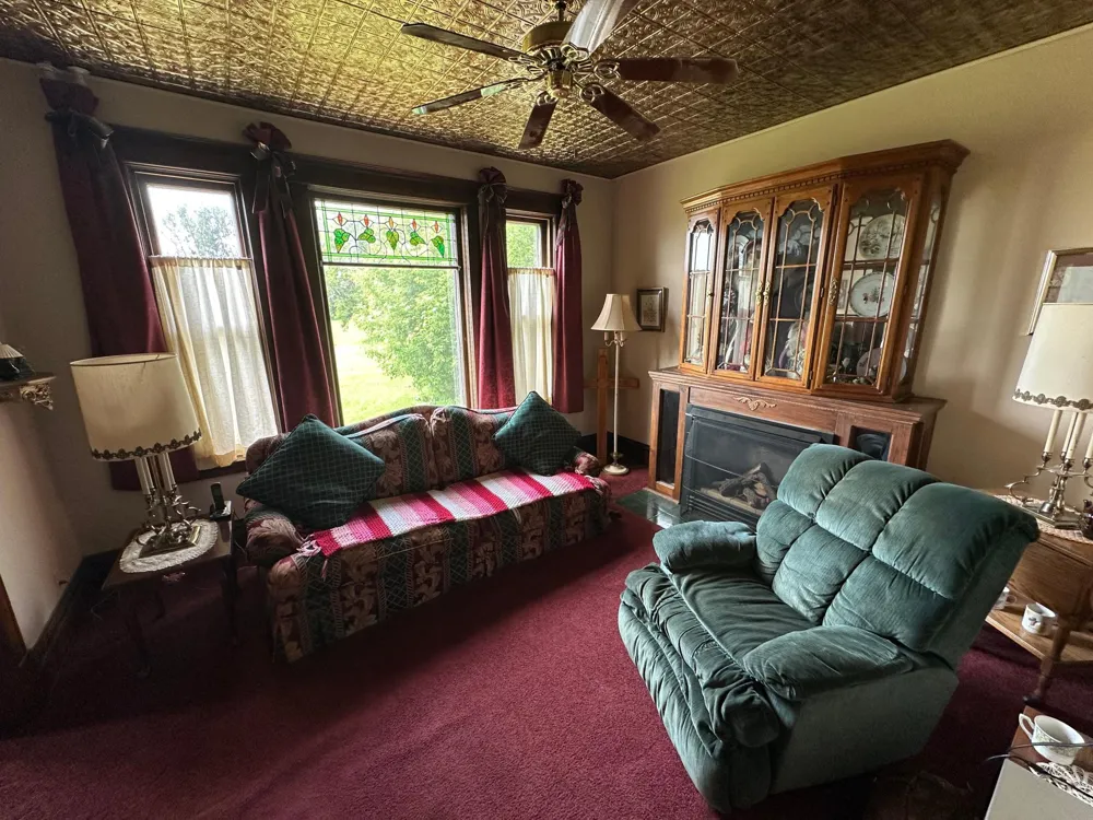 8735 NE 130th Ave Mountain, ND 58262