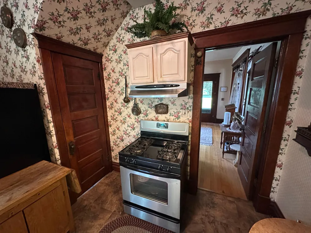 8735 NE 130th Ave Mountain, ND 58262