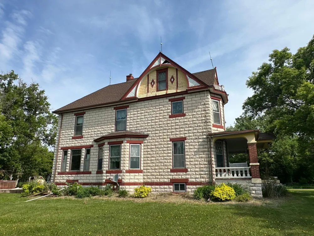 8735 NE 130th Ave Mountain, ND 58262