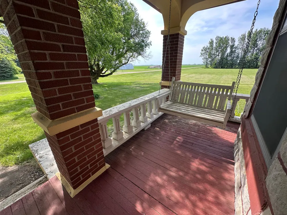 8735 NE 130th Ave Mountain, ND 58262