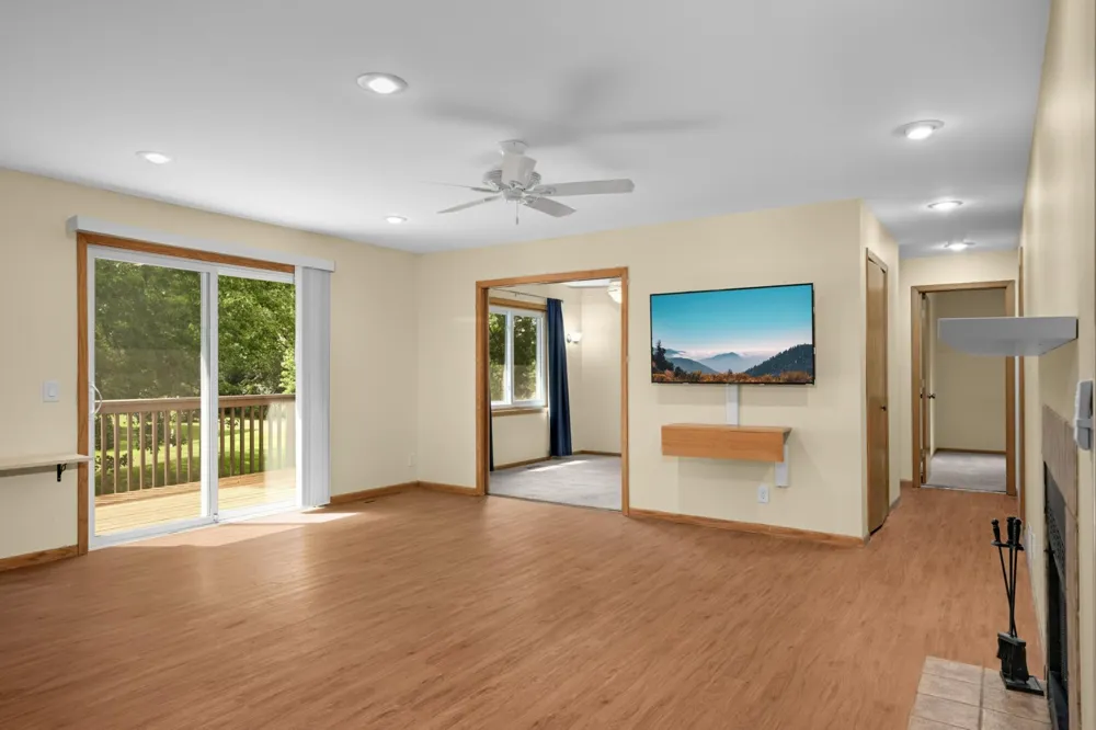 4361 Buckingham Court #1207 Vadnais Heights, MN 55127