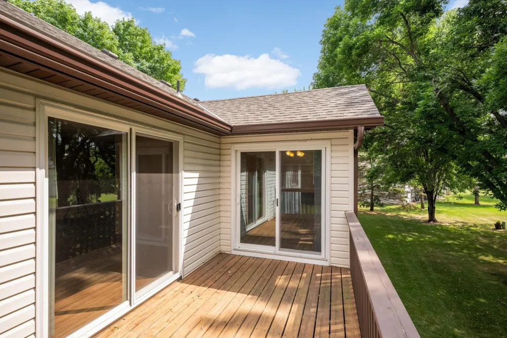 4361 Buckingham Court #1207 Vadnais Heights, MN 55127