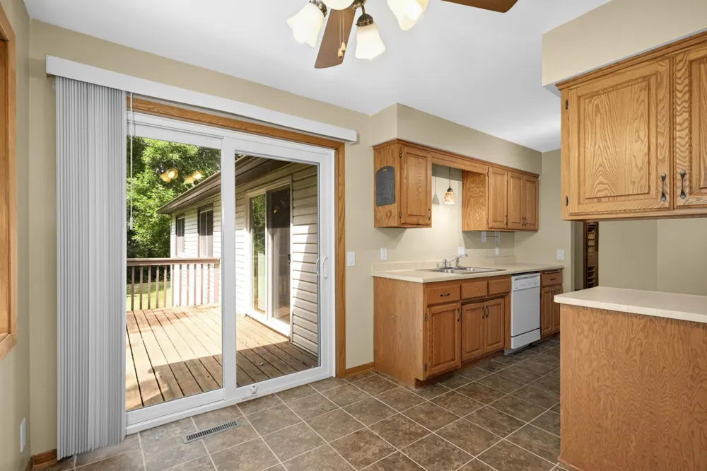 4361 Buckingham Court #1207 Vadnais Heights, MN 55127