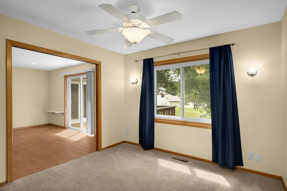 4361 Buckingham Court #1207 Vadnais Heights, MN 55127