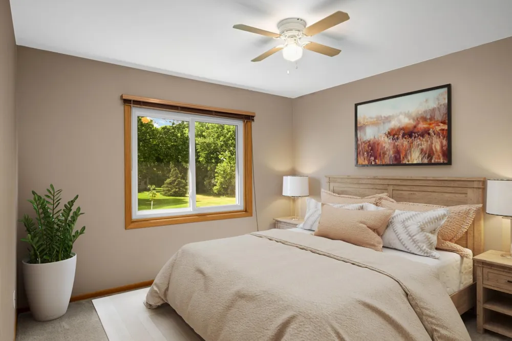4361 Buckingham Court #1207 Vadnais Heights, MN 55127