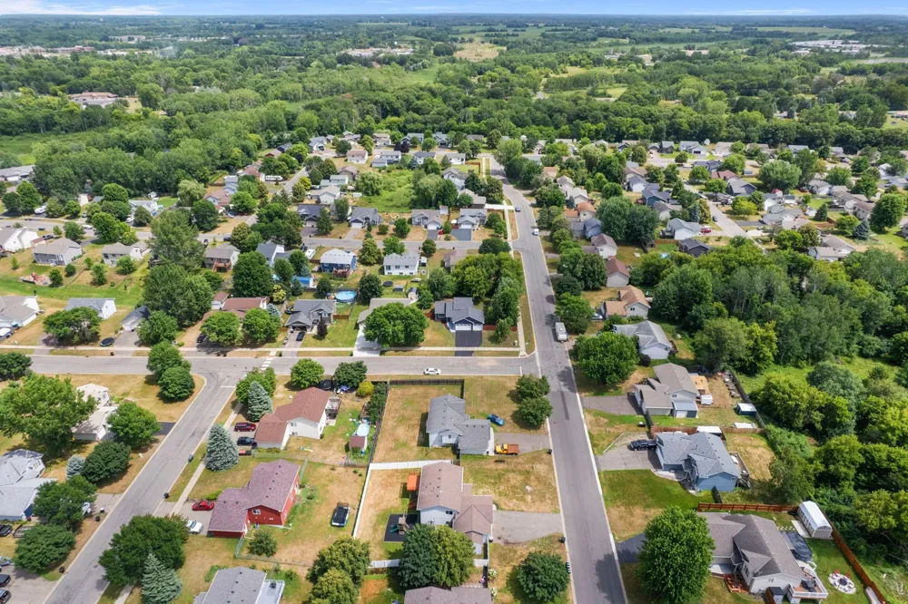 808 5th Avenue SW Isanti, MN 55040