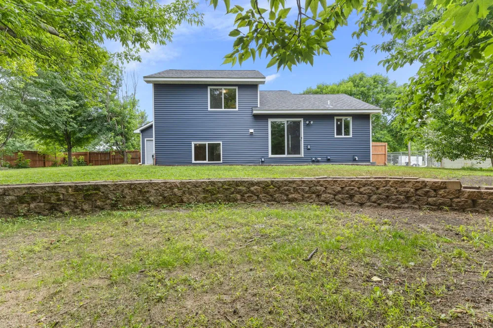 808 5th Avenue SW Isanti, MN 55040