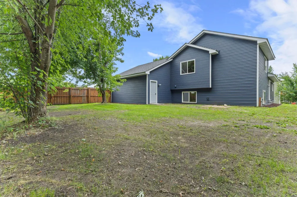 808 5th Avenue SW Isanti, MN 55040