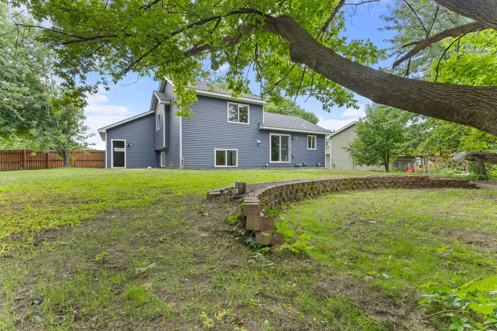 808 5th Avenue SW Isanti, MN 55040