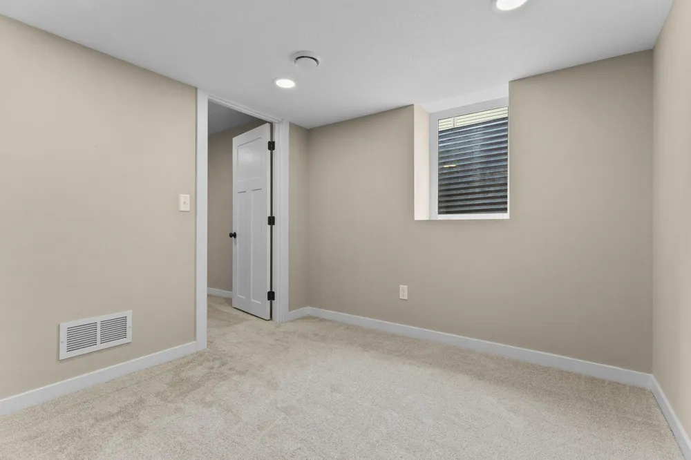 808 5th Avenue SW Isanti, MN 55040