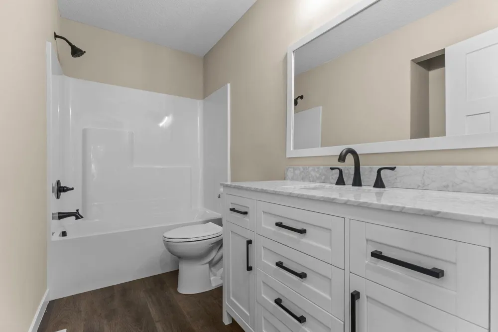 808 5th Avenue SW Isanti, MN 55040